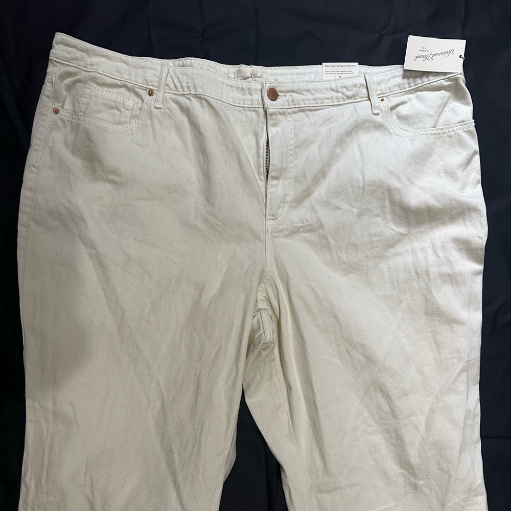 Universal Thread Relaxed Wide Leg Jeans